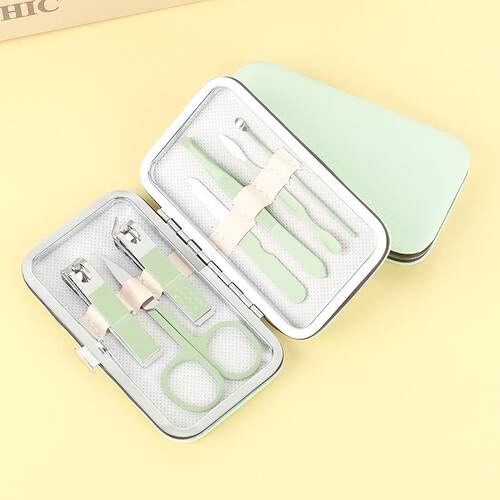 7-Piece Matcha Green Nail Clippers Set - A Stylish and Compl