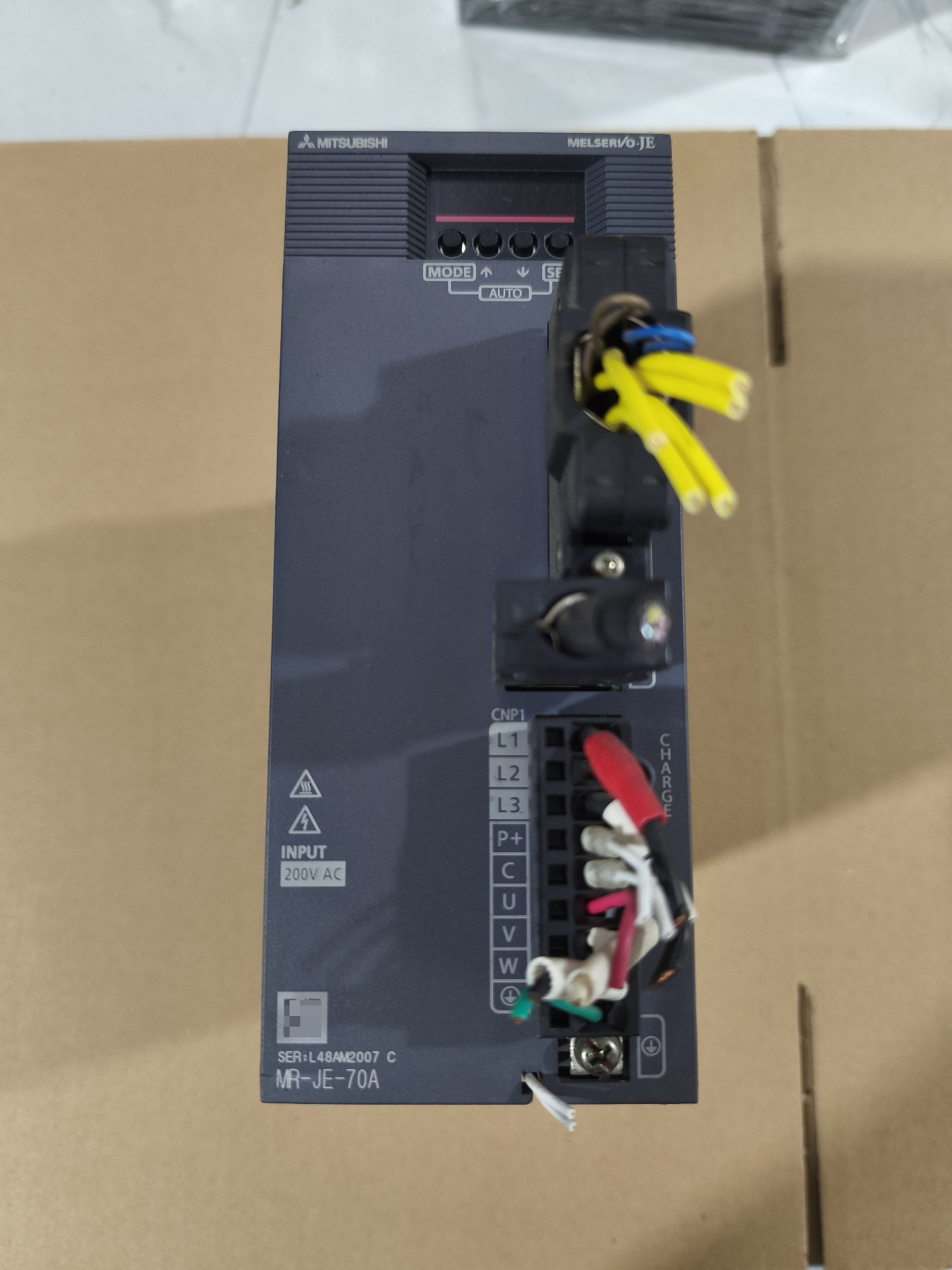 三菱伺服驱动器MR-JE-70A
