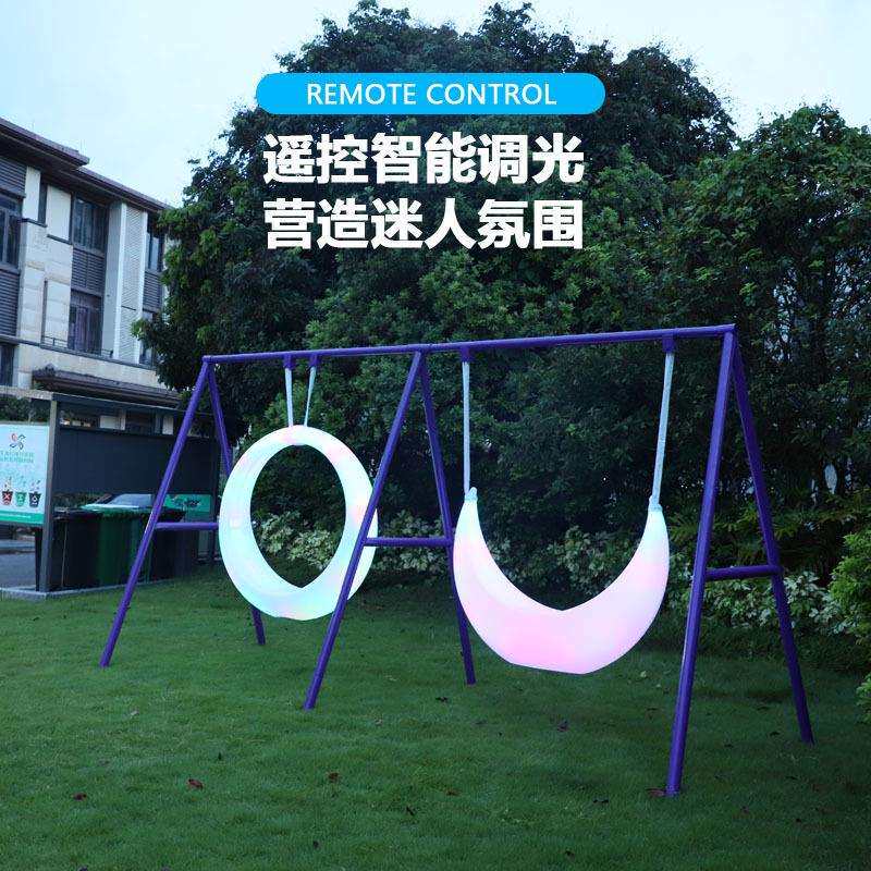 网红发光月亮秋千椅酒店庭院花园景区太阳能创意互动拍照装饰摇椅