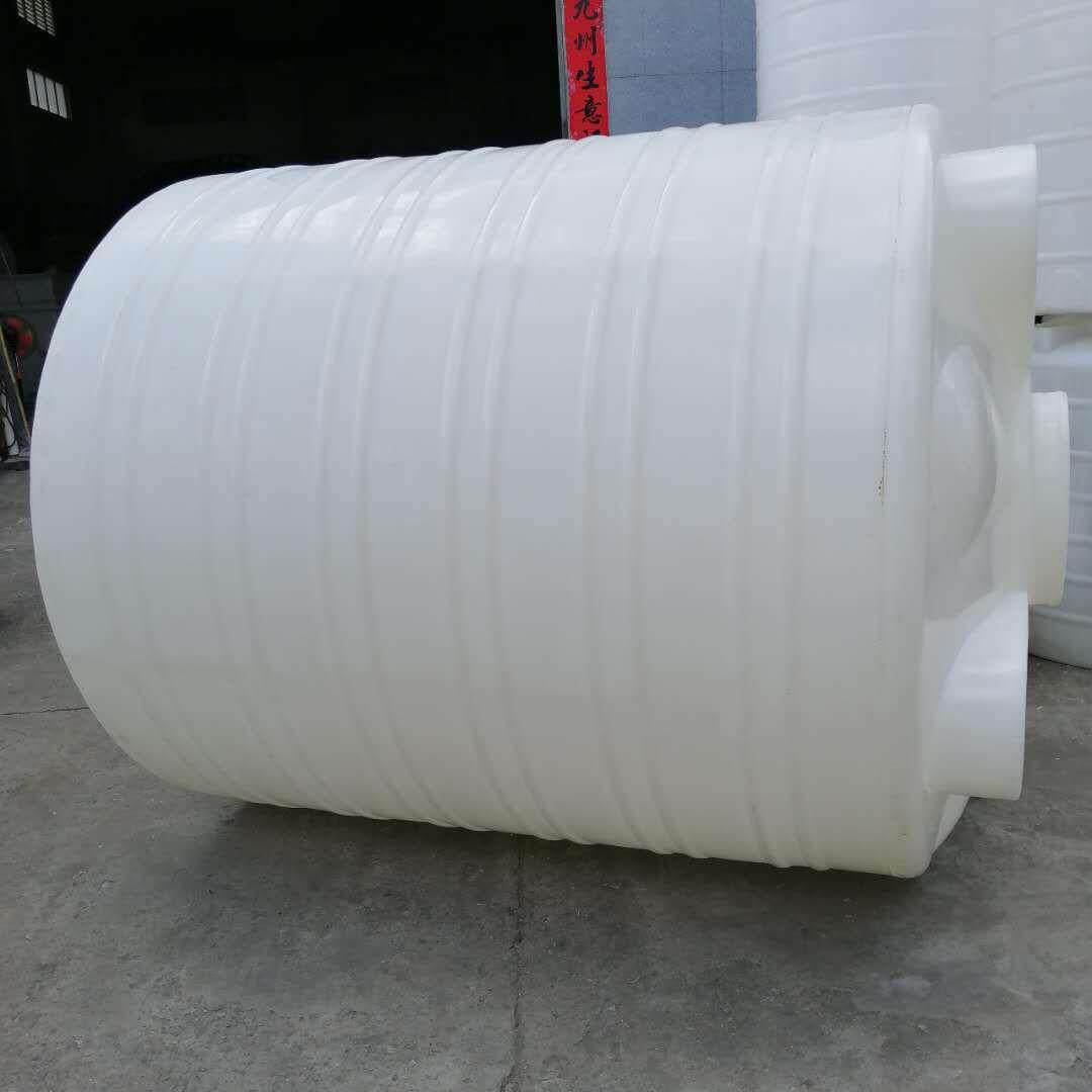 塑料厂家20吨塑料水塔PE化工储罐水处理化工耐酸碱耐腐蚀滚塑制品