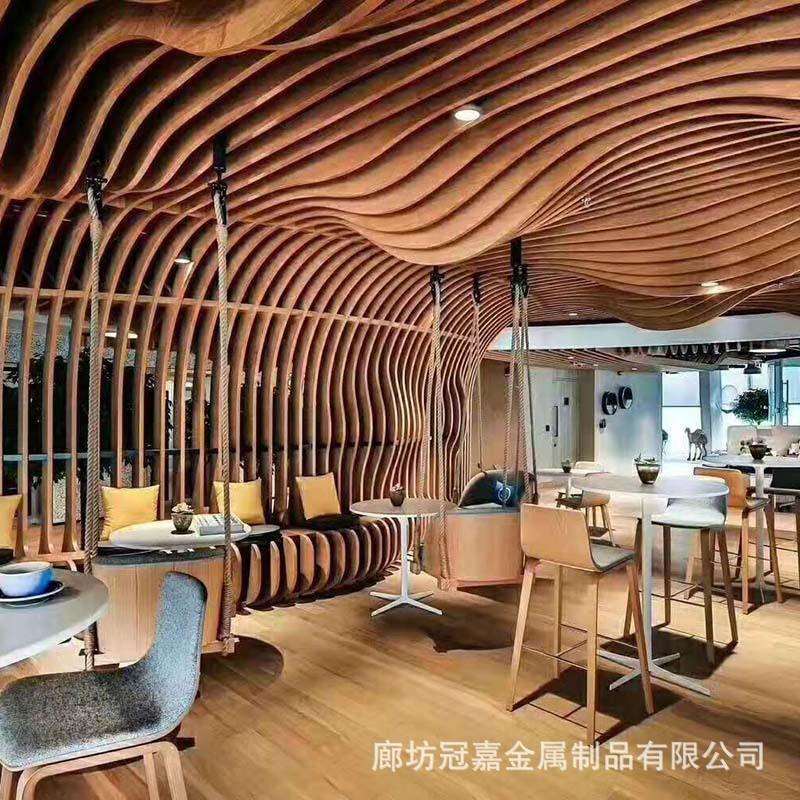 工艺弧形铝方通吊顶装饰木纹u型槽方通铝方通天花铝方管喷粉工艺