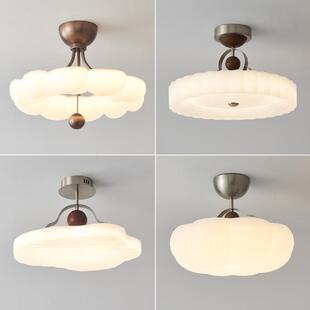 中古奶油风主卧室房间灯简约网红花朵儿童房间超亮LED护眼吸顶灯