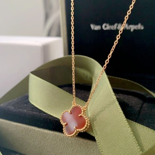 【2.52万】99新梵克雅宝18K黄金红玉髓四叶草项链VCARD38500正品