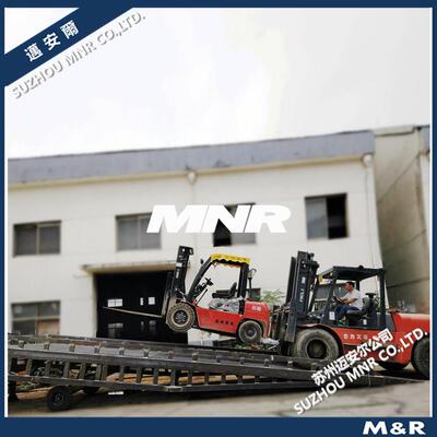 【MNR】空港码头船坞集装箱装卸货专用移动式引桥移动式月台