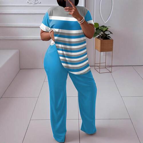 2025 Plus Size Womens Striped TwoPiece Set Crewneck Short