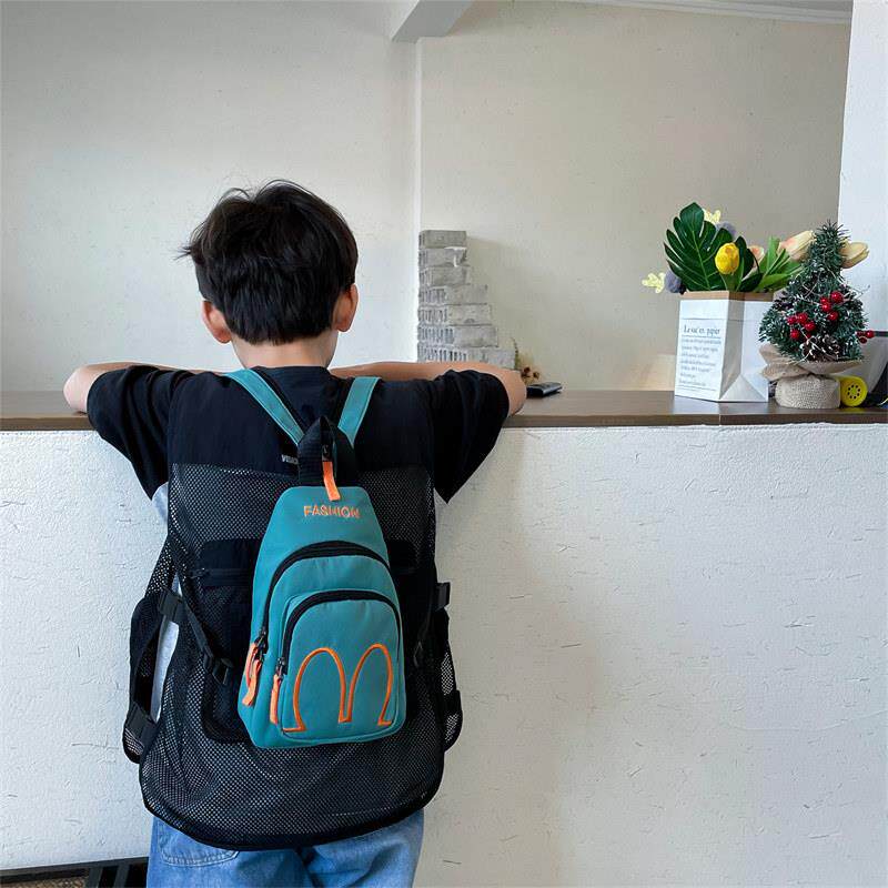 两用儿童旅游斜挎包帅气小童背包超迷你男童小书包韩系宝宝包帆布
