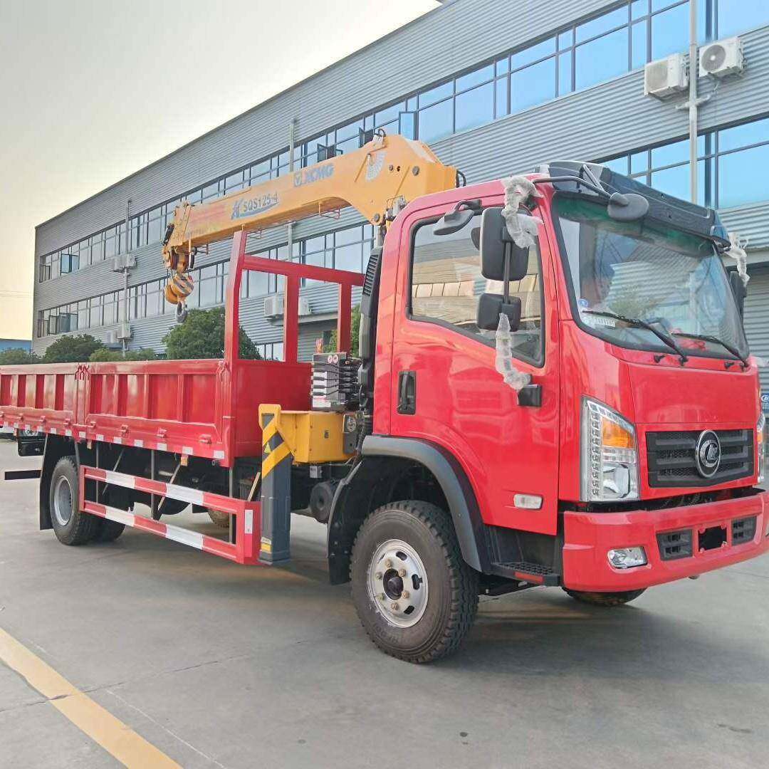 出口外贸国三国五程力5吨随车吊 XCMG徐工SQS157-4随车起重机