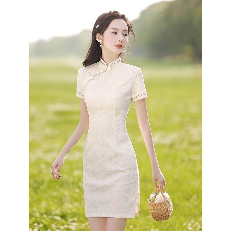 新中式白色旗袍女夏季2026年新款年轻款少女短款改良洋装小个子