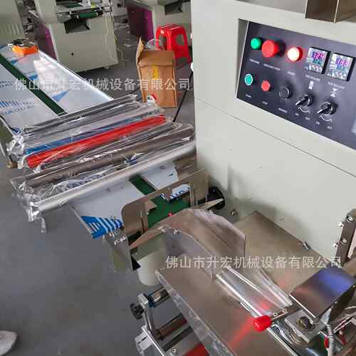 条包水管金五套袋包装机 不锈钢管自动包装机 铝材802管枕式长装