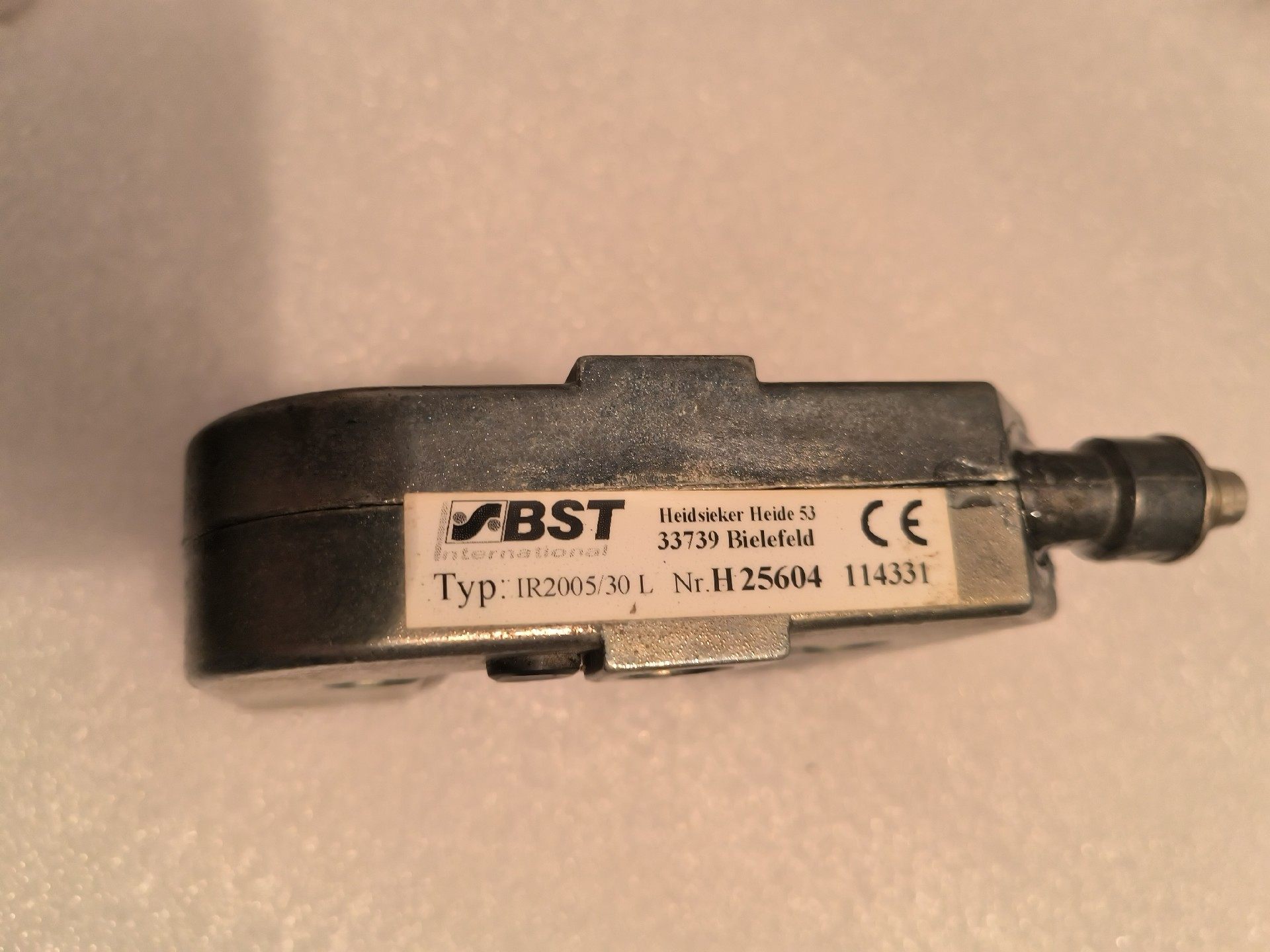 BST纠偏电眼IR2005/30L，正品拆机一个，成色较新，