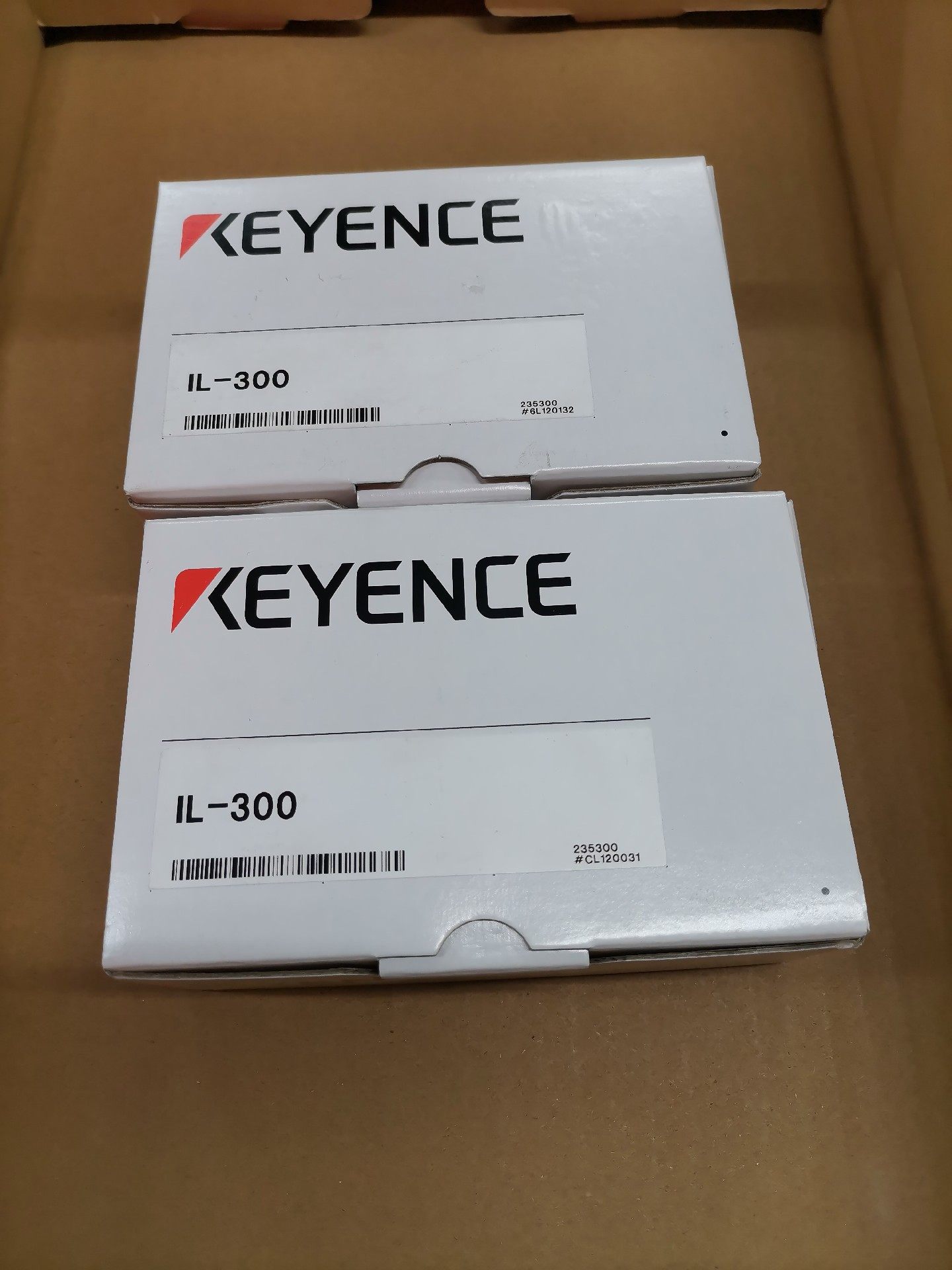 基恩士传感器IL-300 全新原装正品，里外编号一致