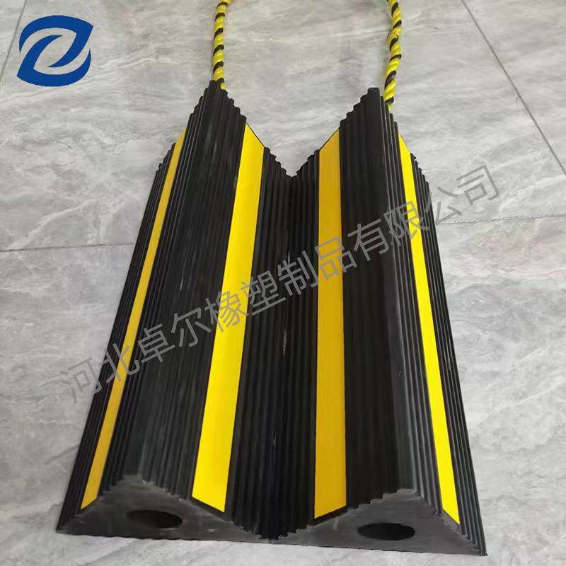 出口源头卡车橡胶轮挡500*180*146防滑厂家直销飞机船舶橡