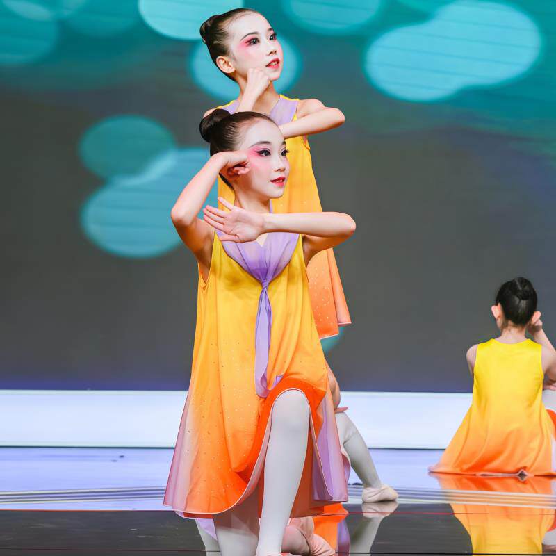 桃李杯沐光而行儿童演出服中小学生现代舞蹈服六一集体合唱表演服