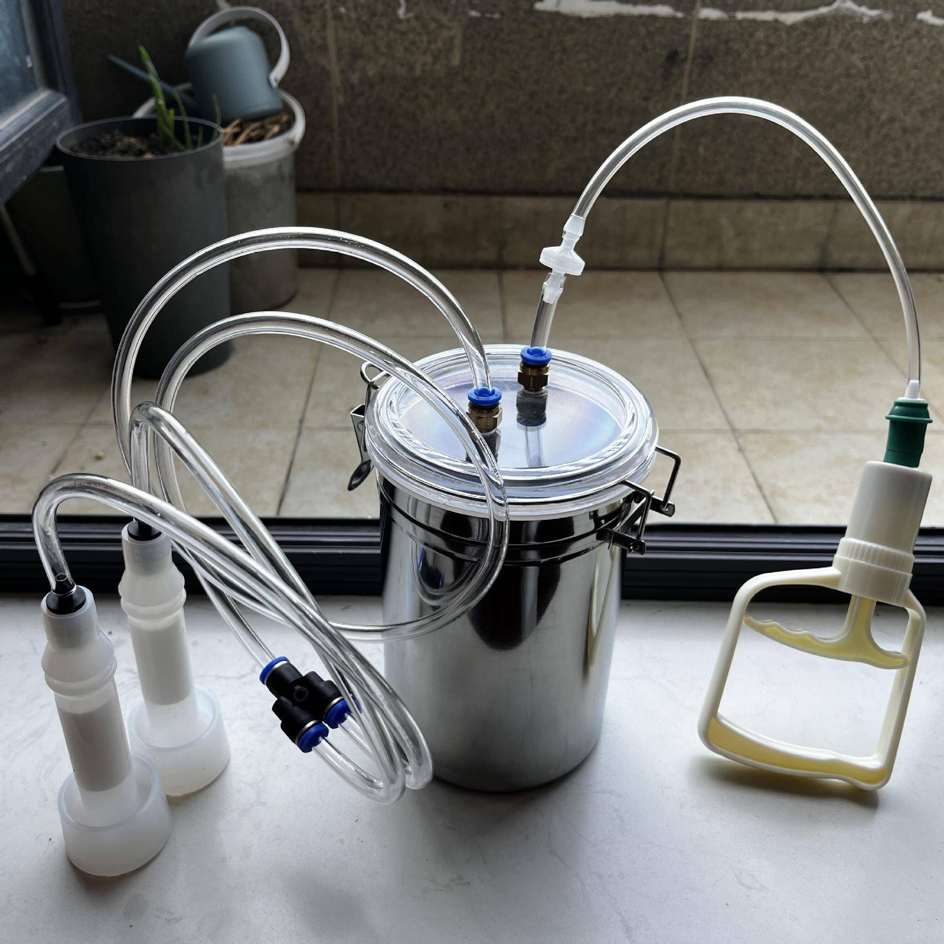 手动小型挤羊奶器吸羊奶机器家用羊用易操作不锈钢2L工具