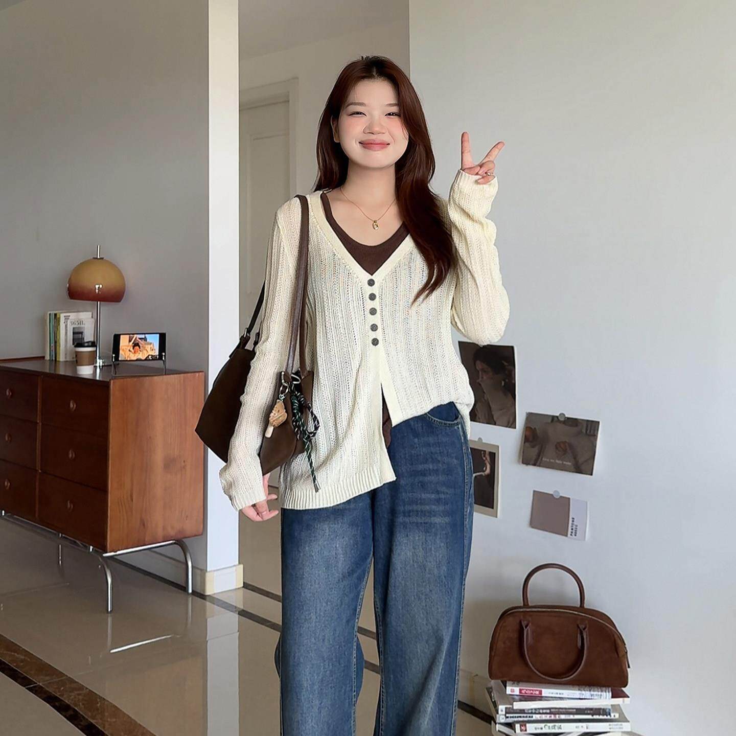 微胖的喵喵大码女装胖mm春装穿搭设计感时尚假两件针织衫上衣8635