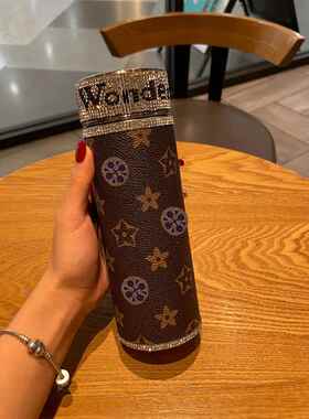保温杯女士高颜值大容量网红水钻高端水杯宽肩带斜挎便携ins杯子
