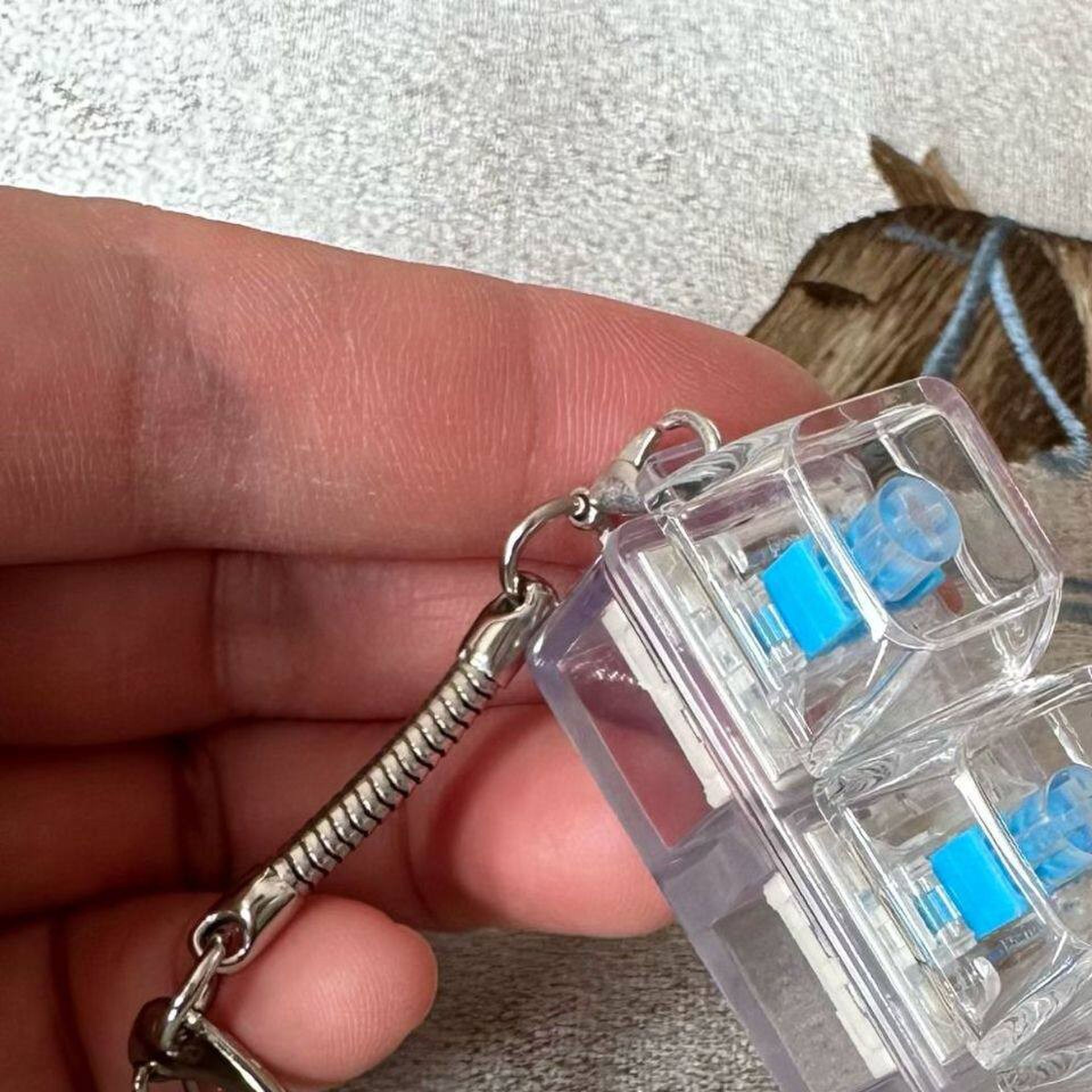 试轴器按键减压玩具钥匙扣挂件按压指尖按键学生儿童解压玩具键盘