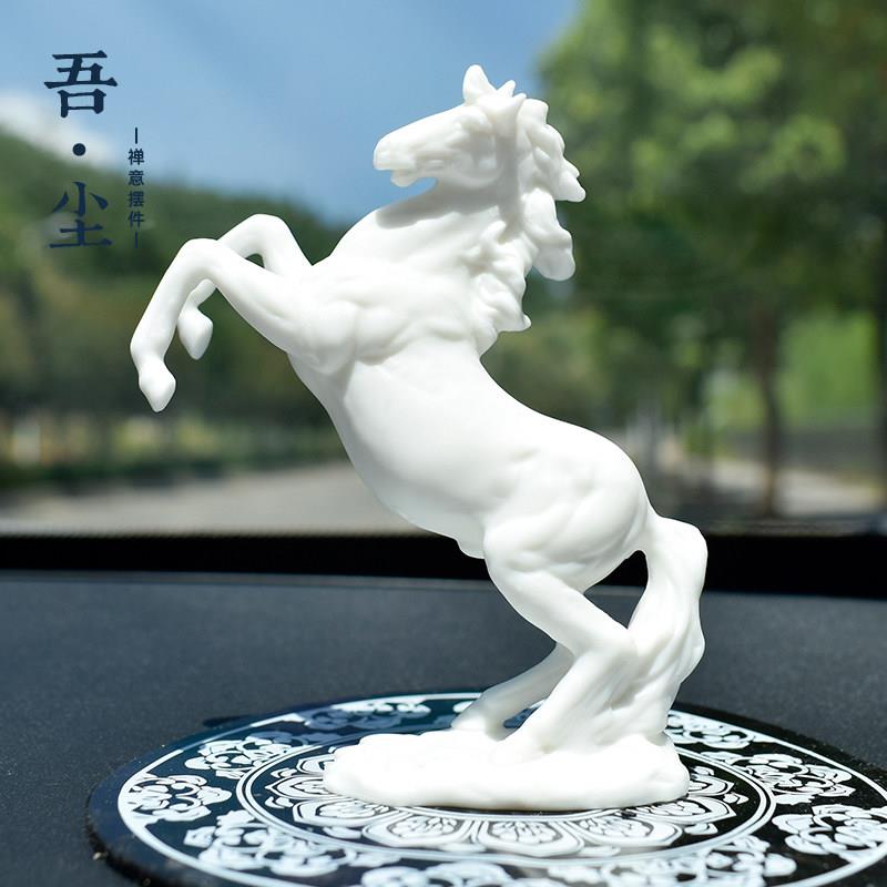 白瓷立马客厅家居办公车载摆件骏马动物生肖马到成功微景观装饰品