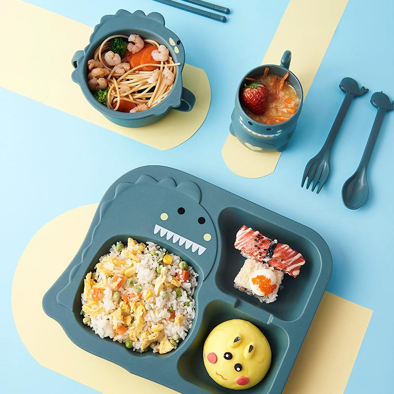 新款儿童餐盘碗杯套装 幼儿园餐盘分格吃饭盘卡通宝宝防摔餐具