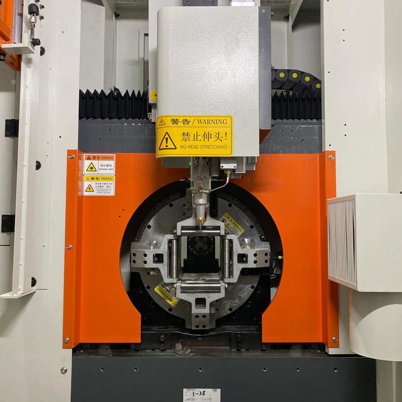 全自动三维激光切管机生产厂家不锈钢方管圆管切断开孔高速切割机