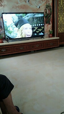 【观行情】LG65LG63CKECA对比TCL65v2区别是？对比评测有哪些内幕