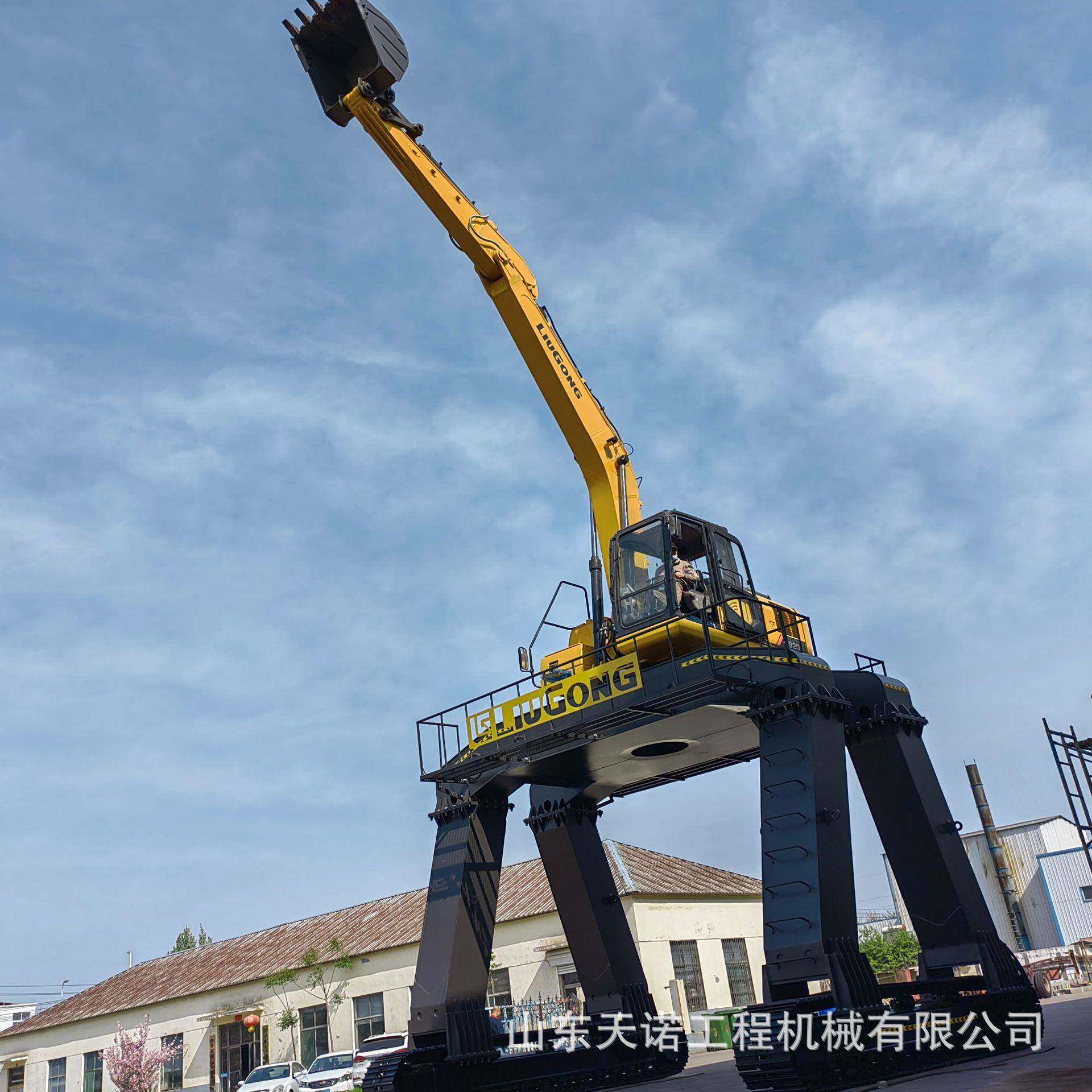 厂家供应过功能铁路卸料机大长腿挖掘机加高底盘