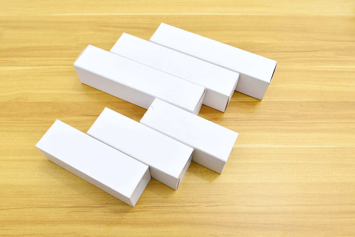 картон 小尺寸现货白卡纸盒21x21x121mm通用现货白卡盒包装盒空白纸盒