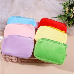 纯色方形零钱包迷你可爱耳机包卡包硬币包少女心娃娃机小礼品