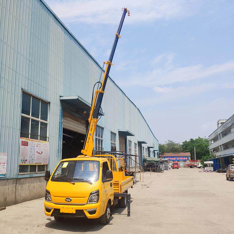 HY1.8Z4小型吊装运1.8吨起重机国六微卡车载式折臂液压小吊机