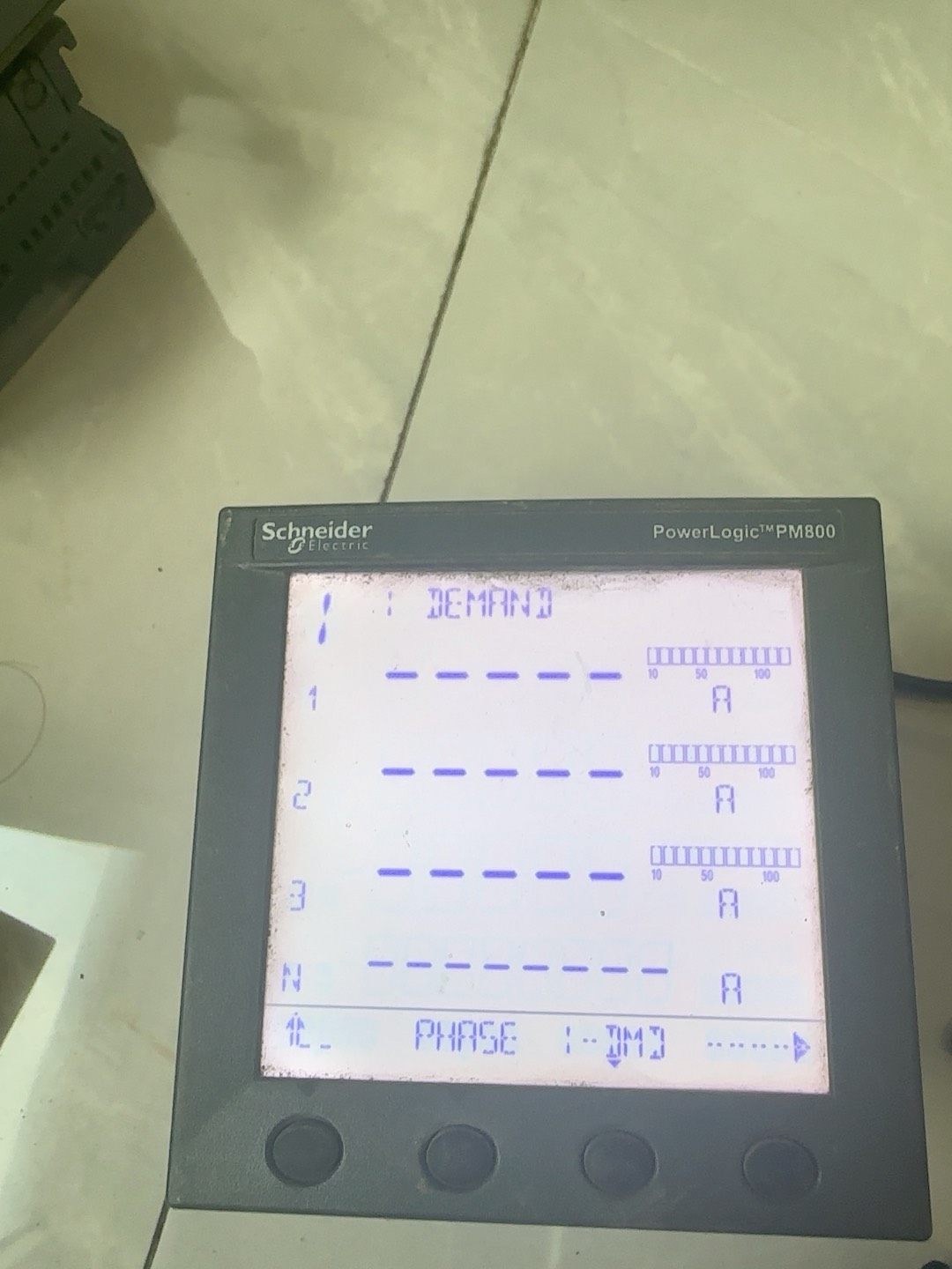 施耐德控制器PM810MG实物拍摄现货功能包好