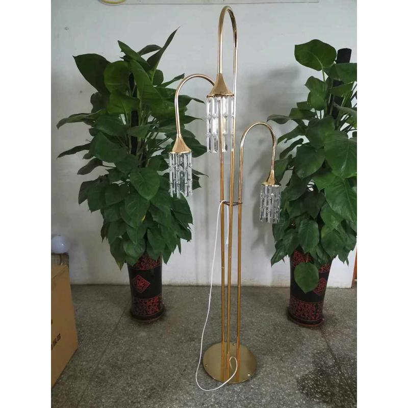 布置道具引道具灯路亚克吊顶力堂婚庆场地冰灯婚庆条电镀铁批发艺