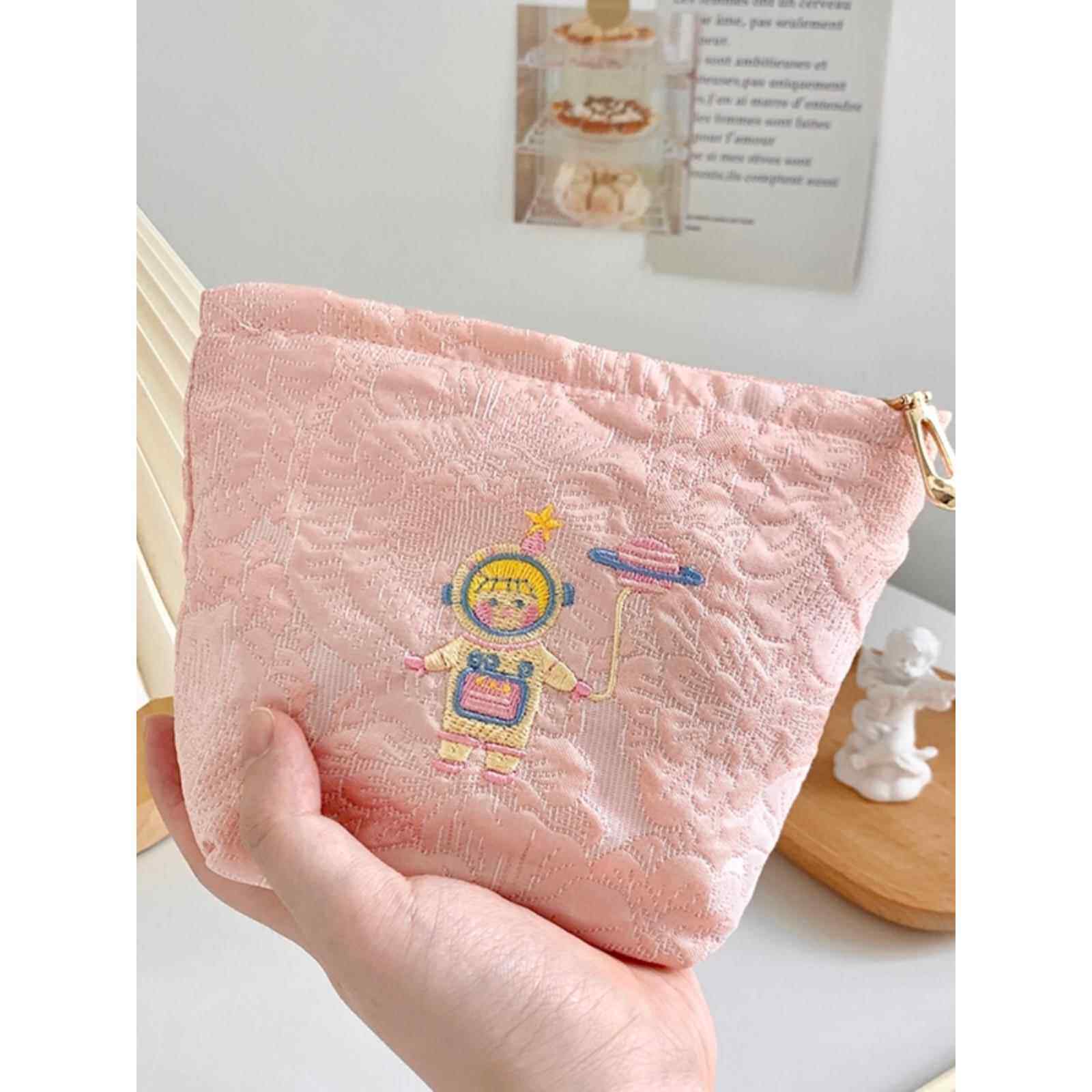 小化妆品袋内装日本包，小便携和便携的风格，超级流行的化妆小化