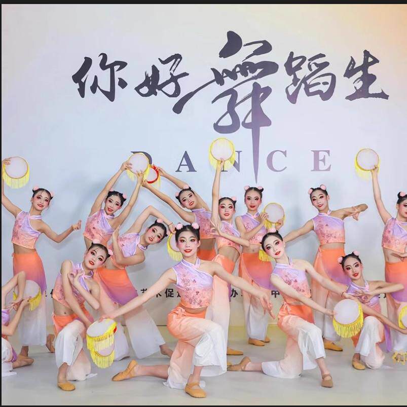 春嬉舞蹈服古典六一演出服岭南胶州秧歌服钱鼓艺考纤云望月表演服