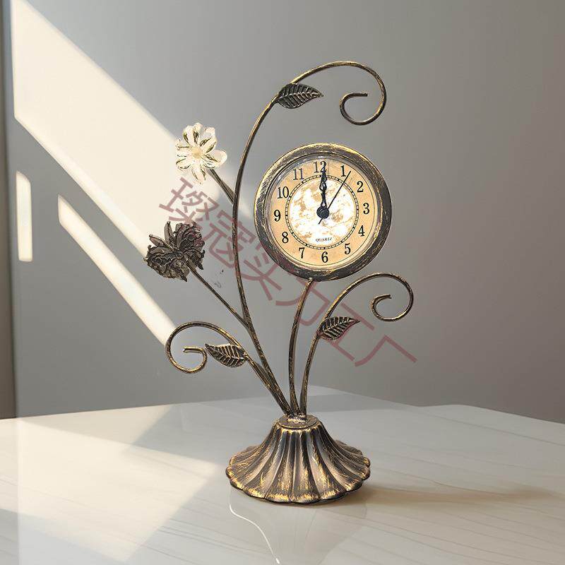 花卉蝴蝶座钟复古做旧台钟桌面摆件装饰钟表静音机芯卧室客厅铁艺