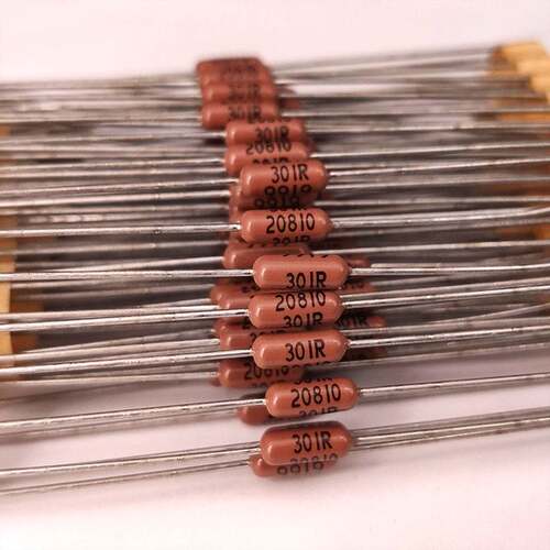 140R250R330R1K8K11K 进口DALE达尼0.5W棕色多规格精密金属膜电阻