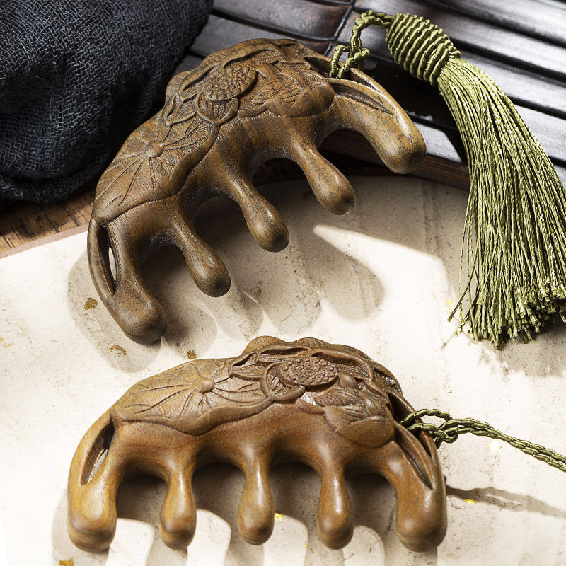 牛老爹头部头皮经络按摩梳子雕花绿檀木宽齿小巧送长辈父母