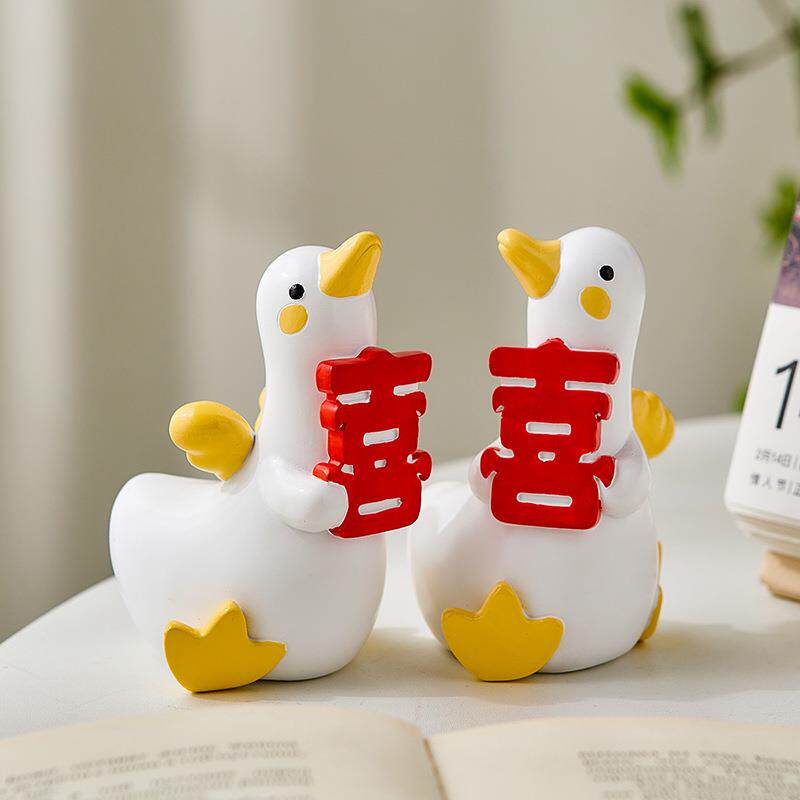可爱桌面摆件小物件办公室卡通情侣闺蜜女朋友生日结婚礼物送新人