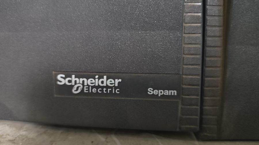 3月12日北京【京械2343】单位淘汰报废处置施耐德仪器2台网络拍卖公告