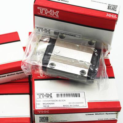 现货供应THK导轨滑块HSR35C1SS HSR35LA 实物图