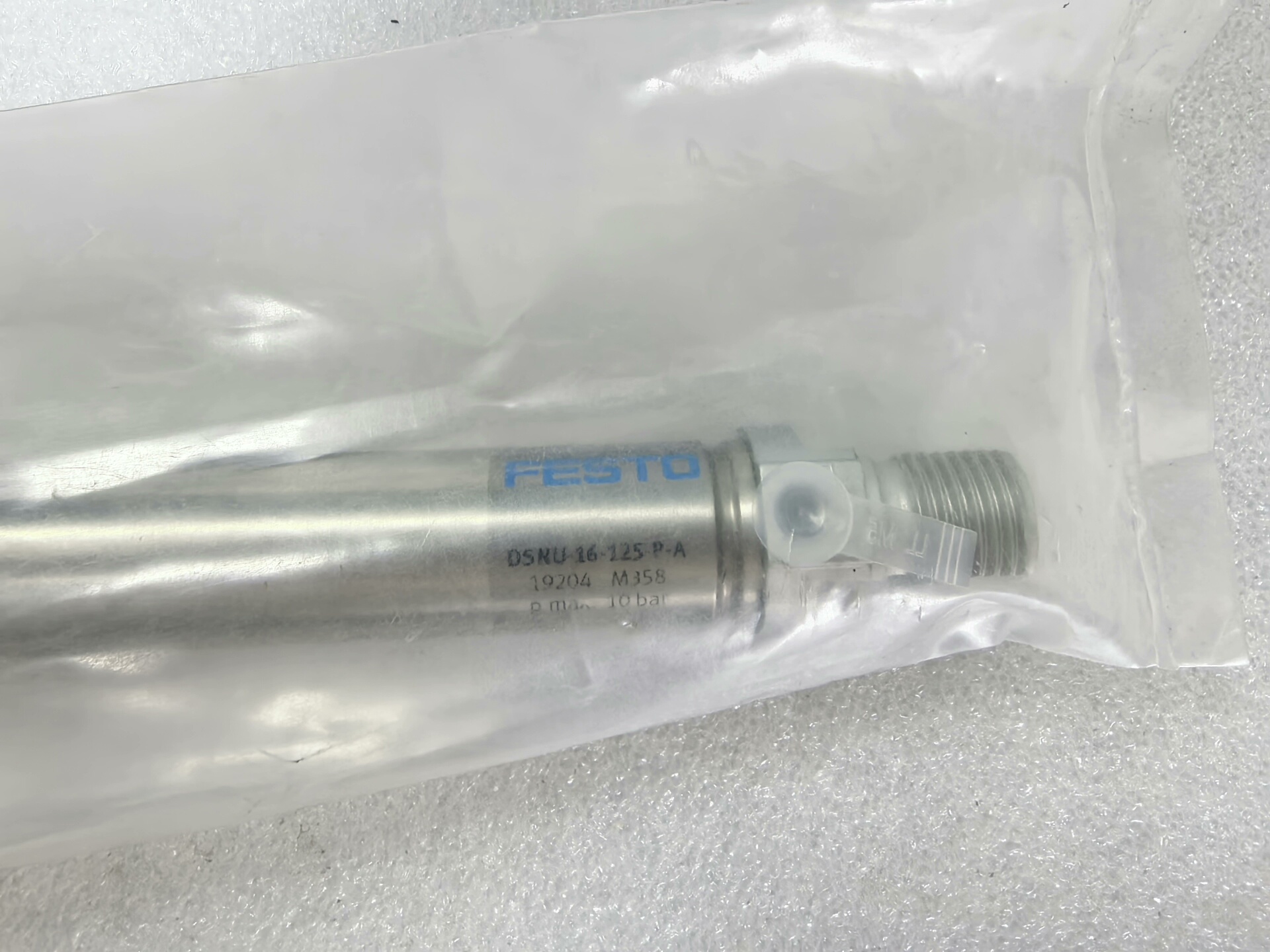 19204 IS0 标准气缸 DSNU-16-125-P-A