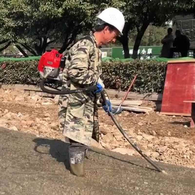 捷鸿混凝土汽油机振动棒建筑工程用水泥砂浆揹负式震动泵工地施工