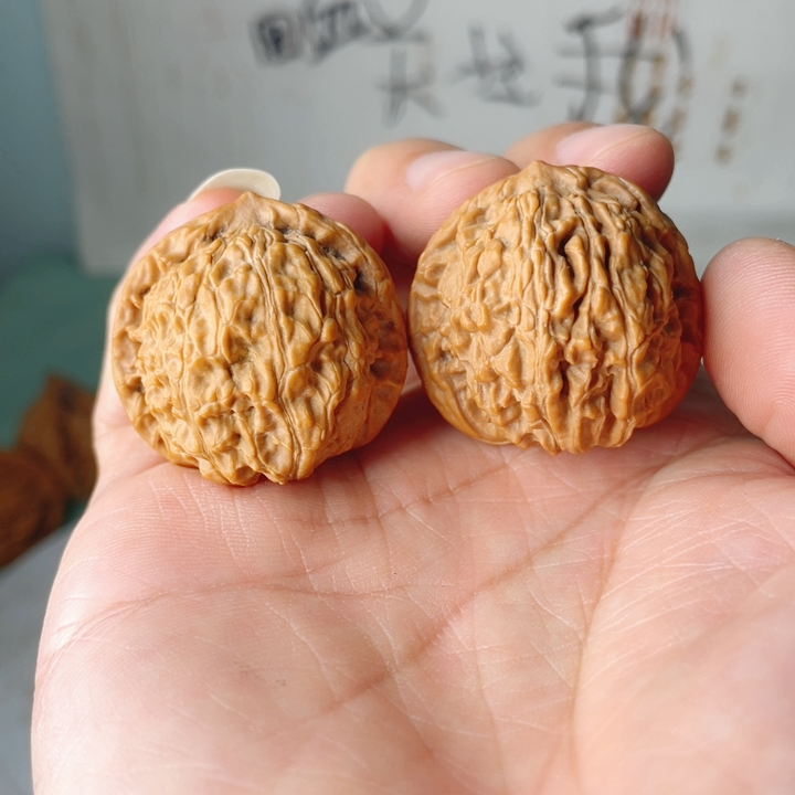 特价核桃1号回血乾隆磨盘33.8全品