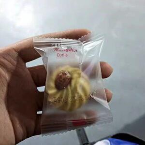康迪丝巴旦木夹心曲奇奶油味饼干坚果酥独立包装经典奶香休闲糕点