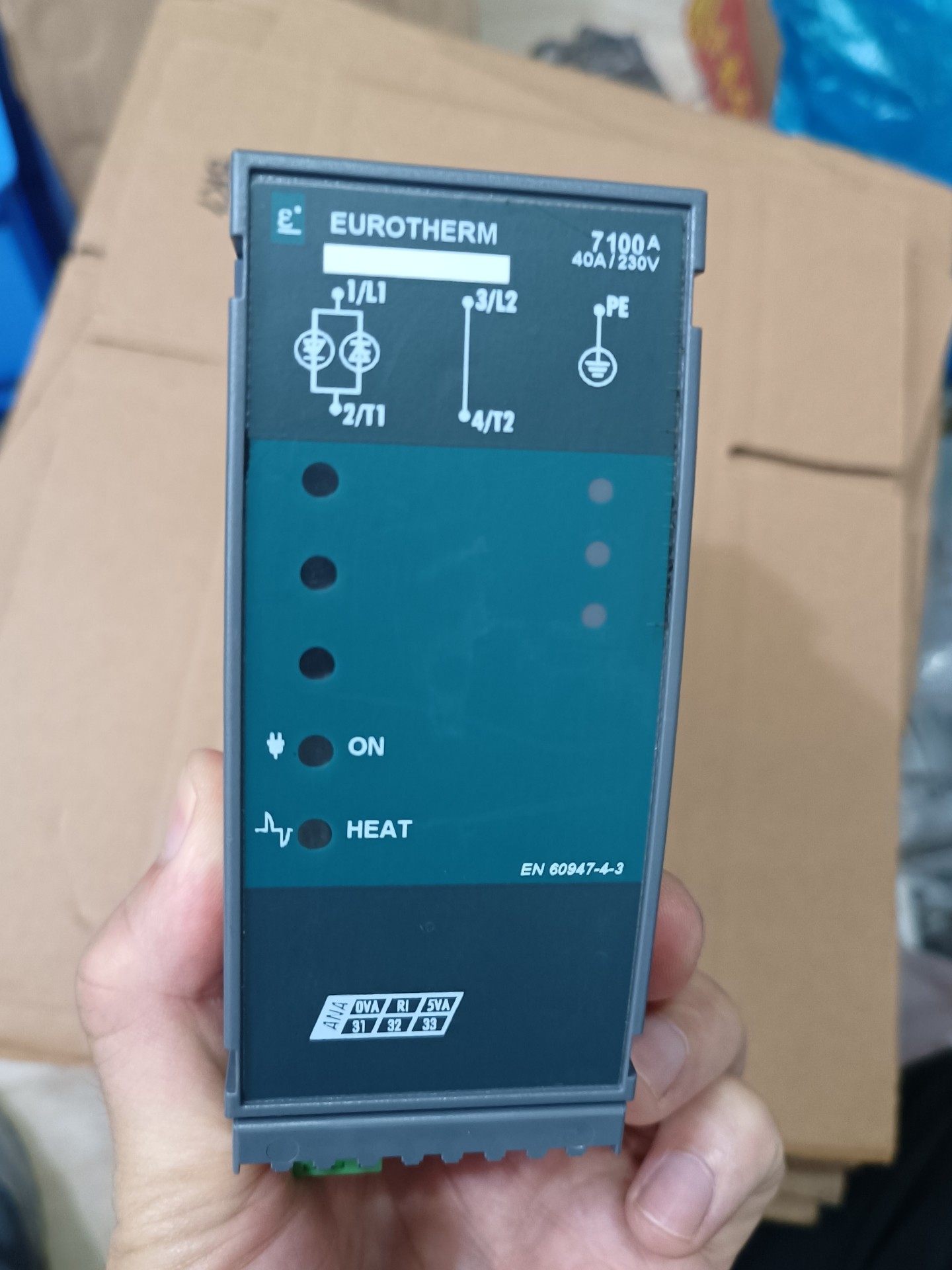 欧陆可控硅调功器7100A 40A  230V  ，全新无包