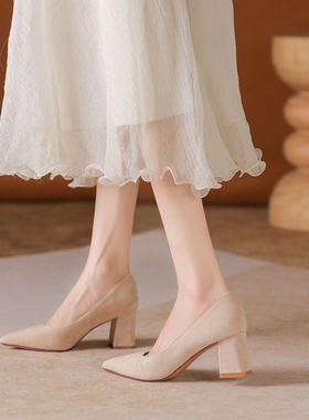 6555A粗跟尖头通勤职业OL工作鞋时装气质浅口高跟鞋百搭2026新款