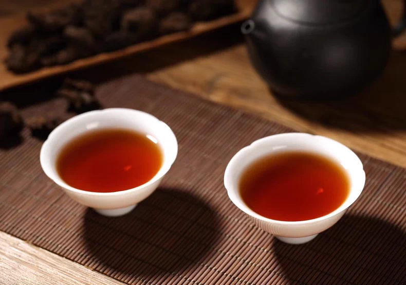 2006年普洱熟茶 普洱茶 老茶頭古樹頭春金芽 凈重：500克一份 普洱茶 BUASHOP普洱老茶