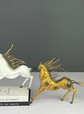 现代轻奢金属艺术马羚羊小狗创意摆件雕塑桌面电视柜装饰品样板间