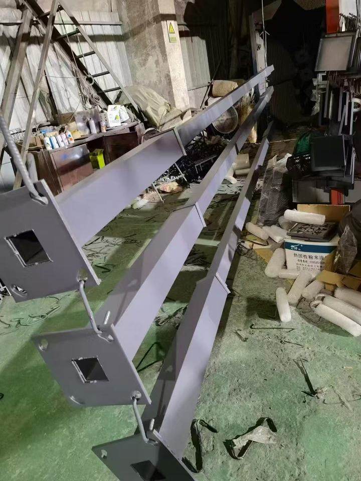 1月15日常州全新成套路灯（数量共50套）三安灯芯参数见公告网络拍卖公告