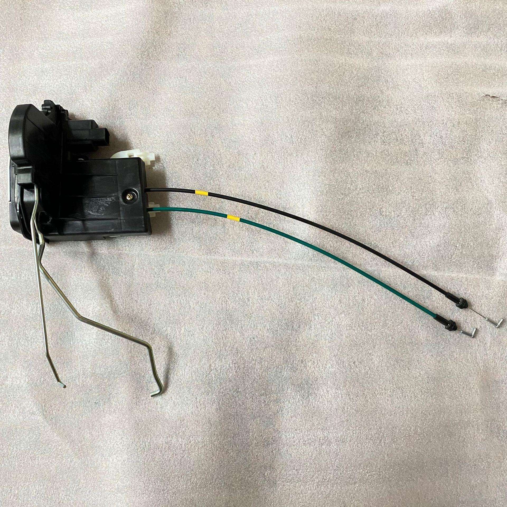 适用于起亚赛拉图车门锁总成锁机中控马达门锁81310-2F000