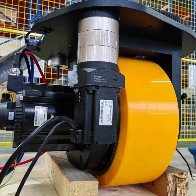 厂家供应AGV单舵轮国产驱动轮重载舵机48V2000rpm5800W
